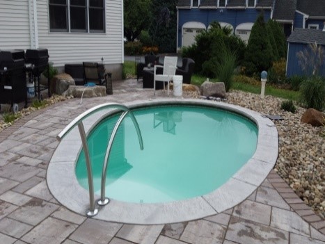 deep plunge pool